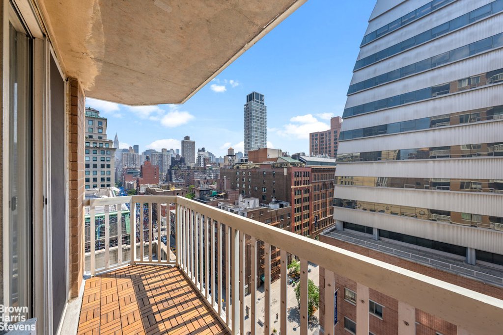 50 Lexington Avenue, Unit 14C photo 10