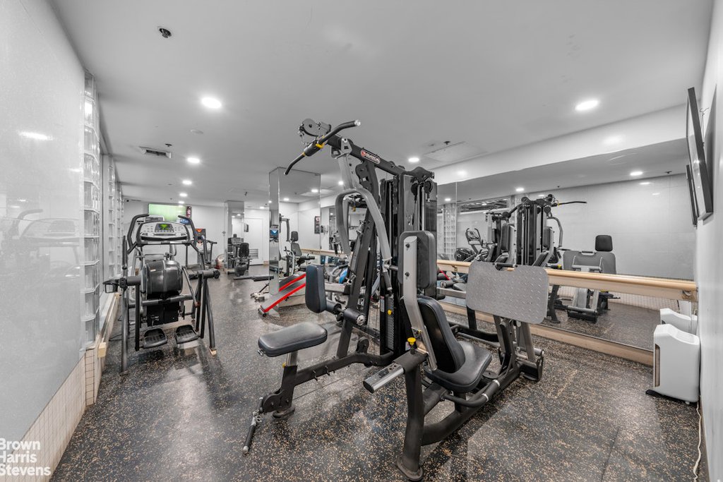 50 Lexington Avenue, Unit 14C photo 11