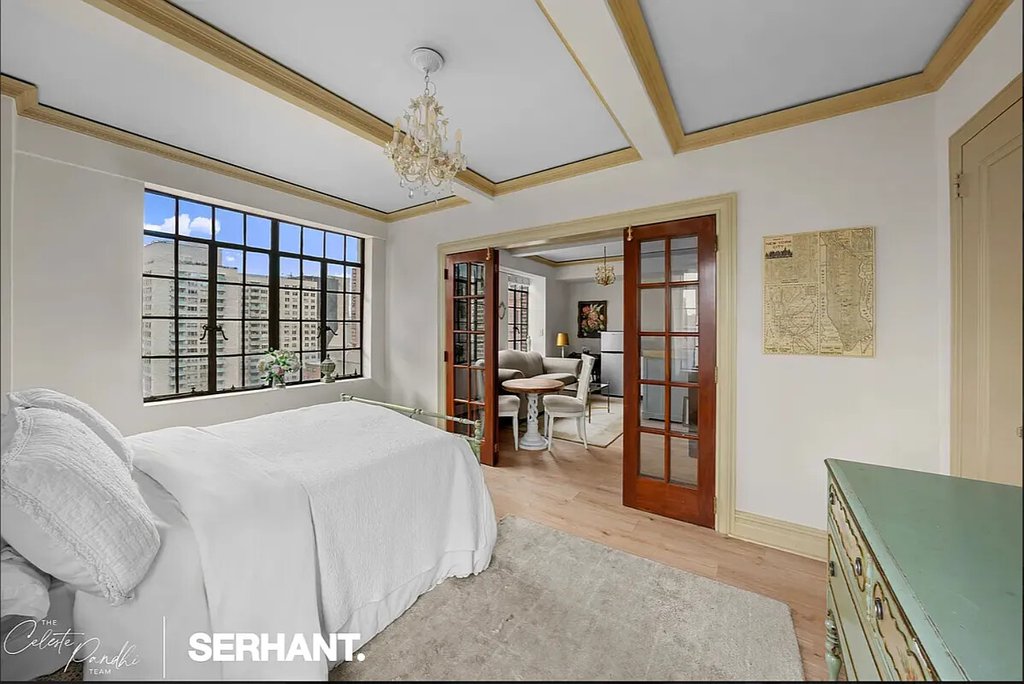 320 East 42nd Street, Unit 2318 photo 6