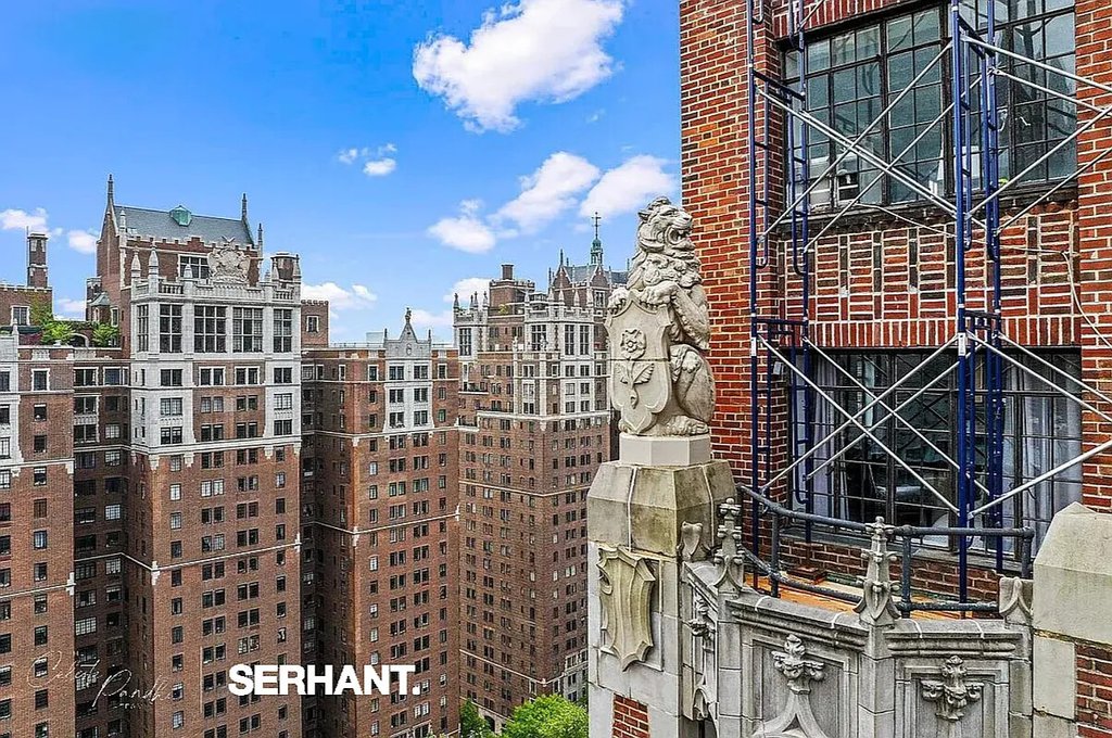 320 East 42nd Street, Unit 2318 photo 11