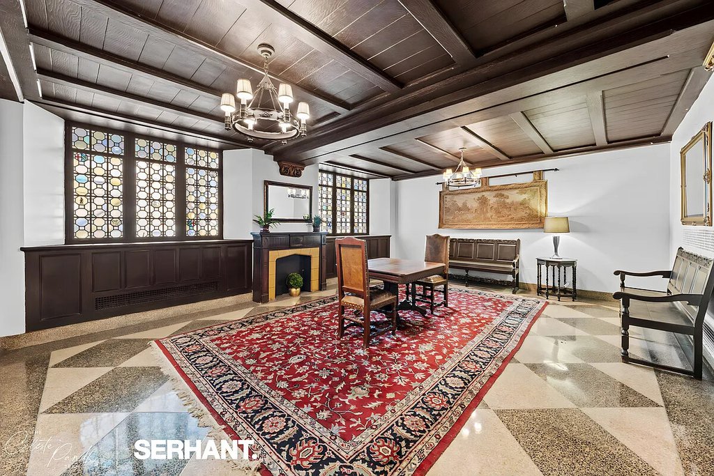 320 East 42nd Street, Unit 2318 photo 17