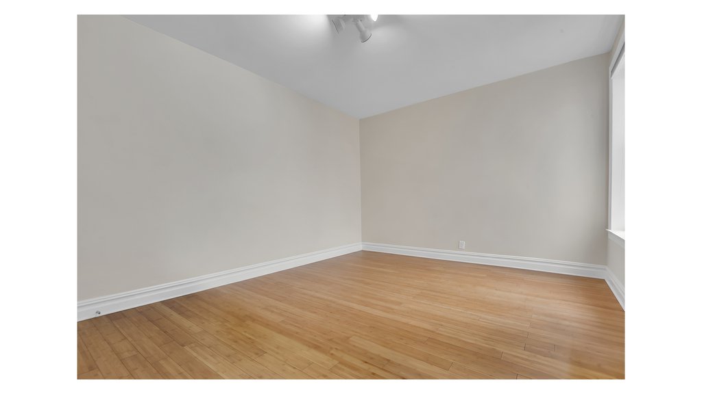 7609 Fourth Avenue, Unit D11 photo 5