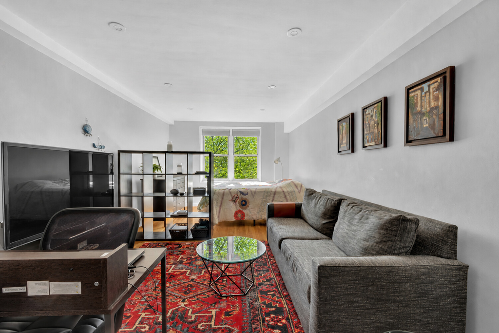 340 Haven Avenue, Unit 3R