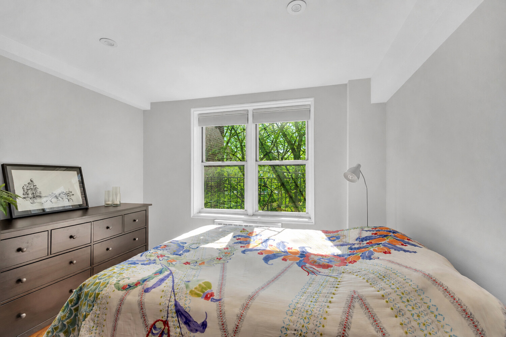 340 Haven Avenue, Unit 3R photo 4