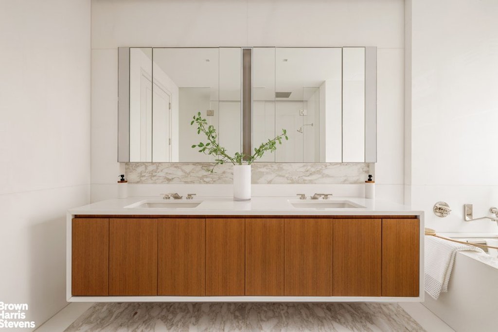 1289 Lexington Avenue, Unit PHA photo 12