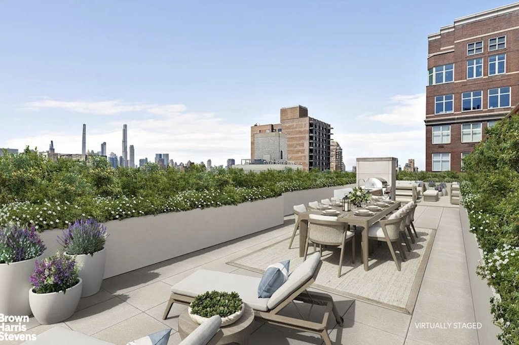 1289 Lexington Avenue, Unit PHA photo 15