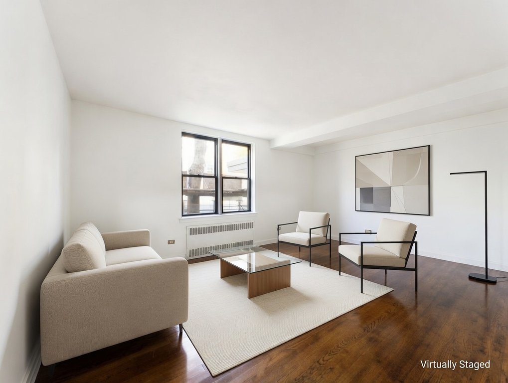 3535 Kings College Place, Unit 1E