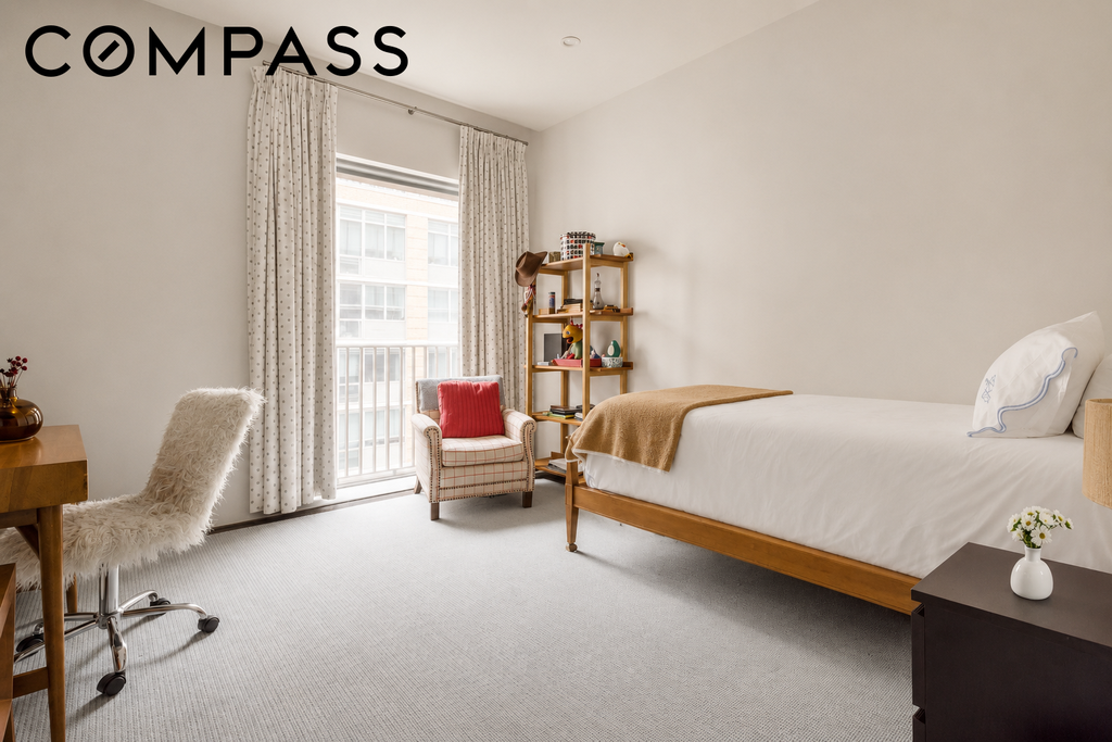 527 West 27th Street, Unit 6A photo 24