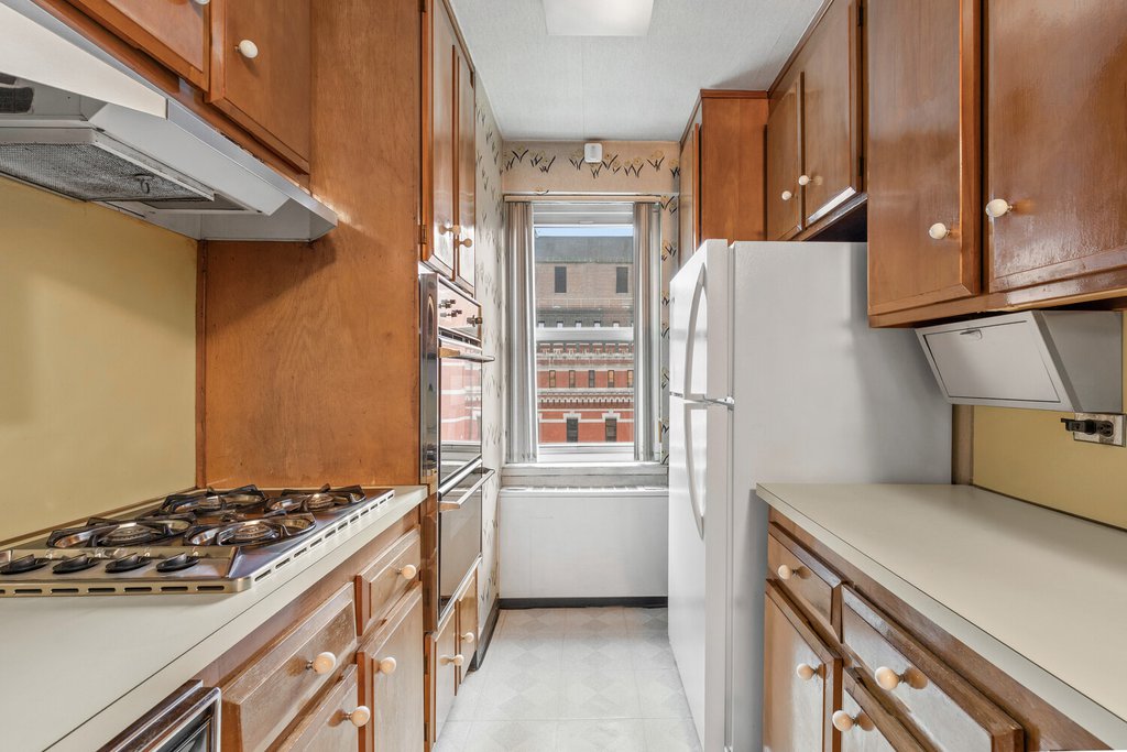 650 Park Avenue, Unit 7E photo 9