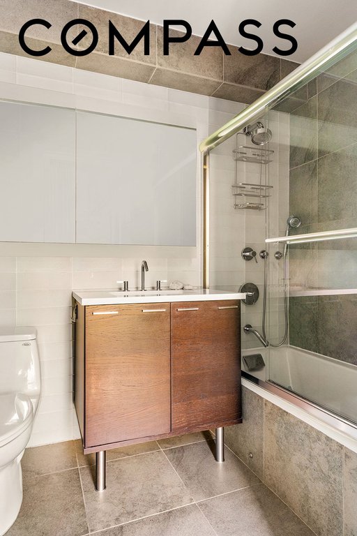 464 West 44th Street, Unit 4G photo 6