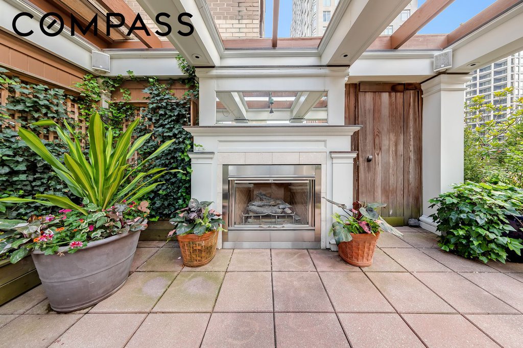 25 Central Park West, Unit 21J photo 2