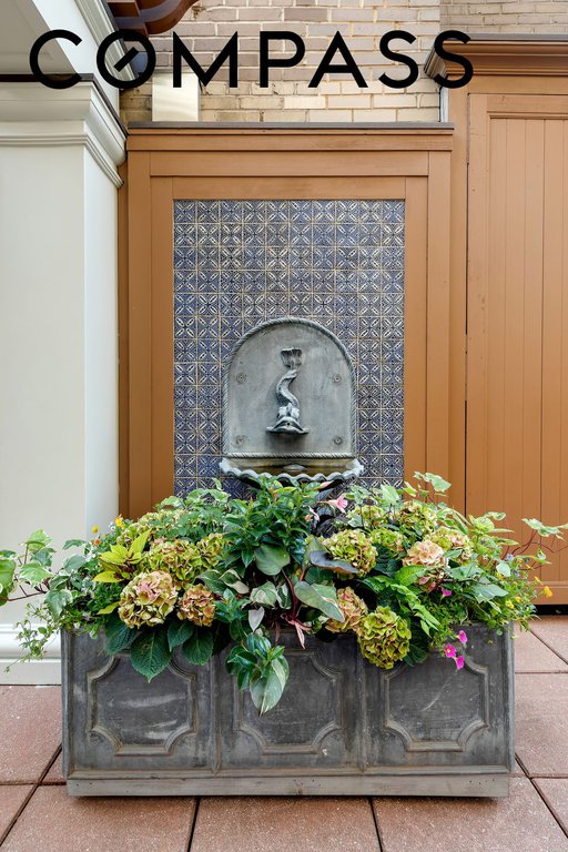 25 Central Park West, Unit 21J photo 3