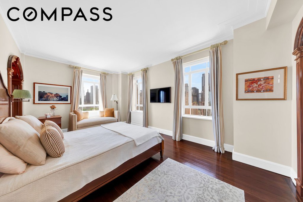 25 Central Park West, Unit 21J photo 7