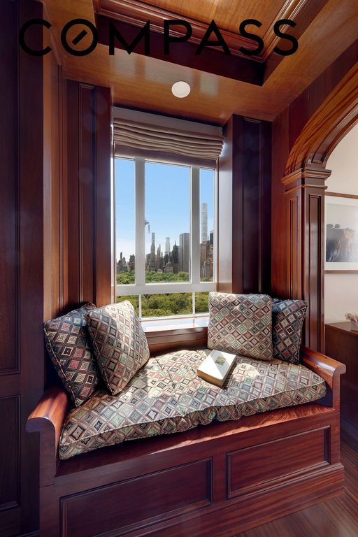 25 Central Park West, Unit 21J photo 9