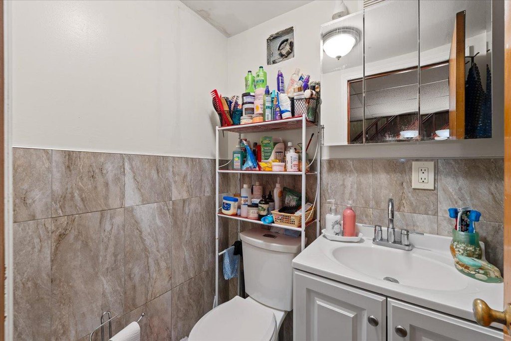 716 Hemlock Street – For Sale photo 20