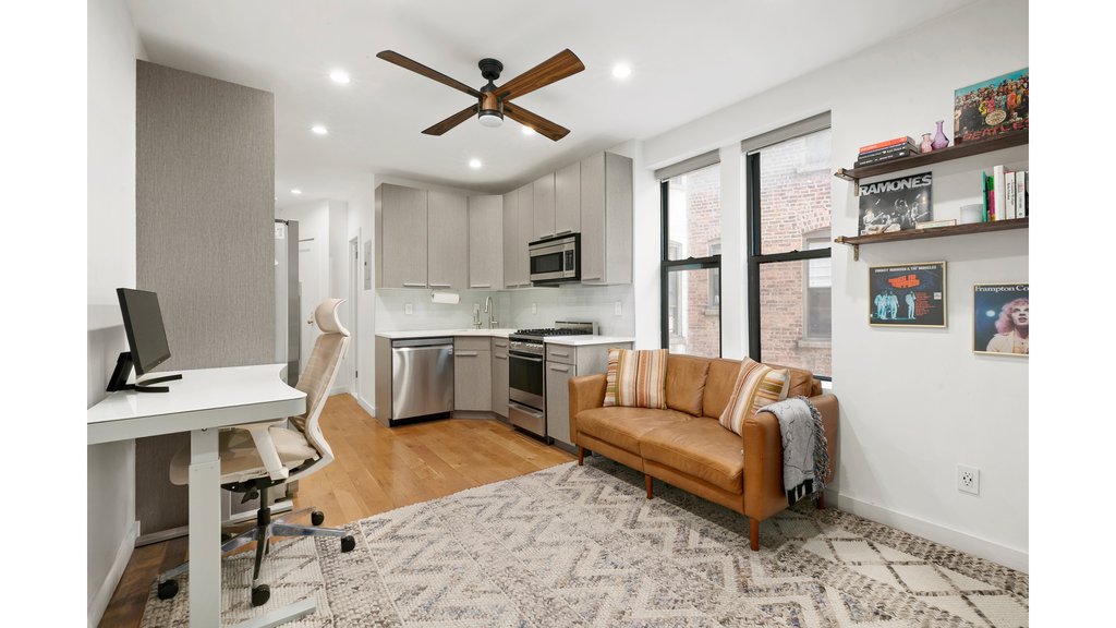 21 Butler Place, Unit 3D photo 2