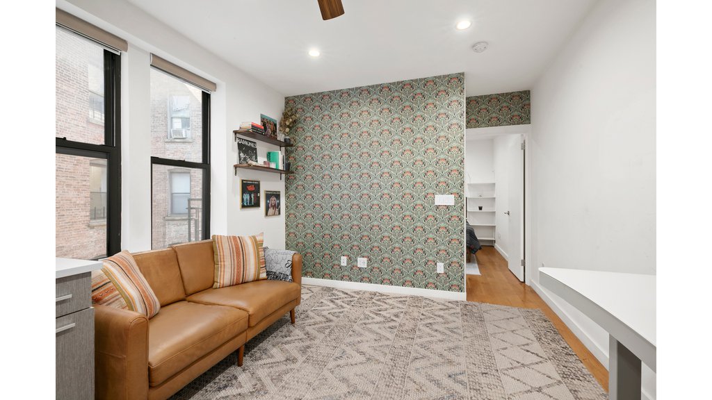 21 Butler Place, Unit 3D photo 3