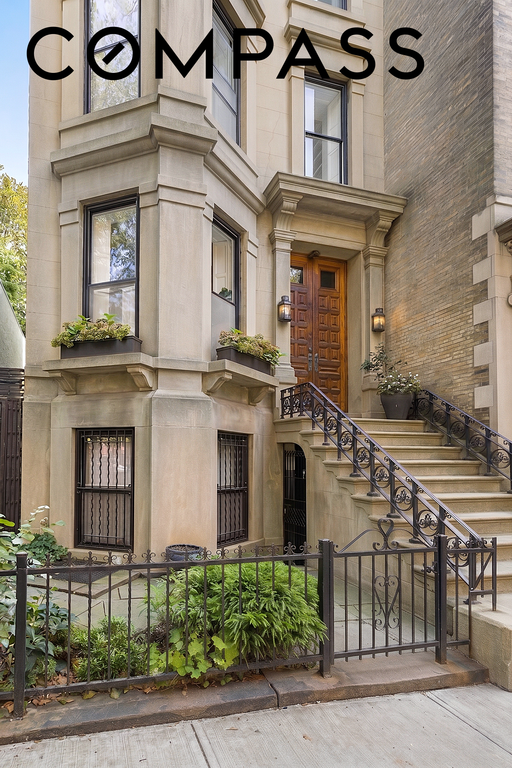 23 Garden Place