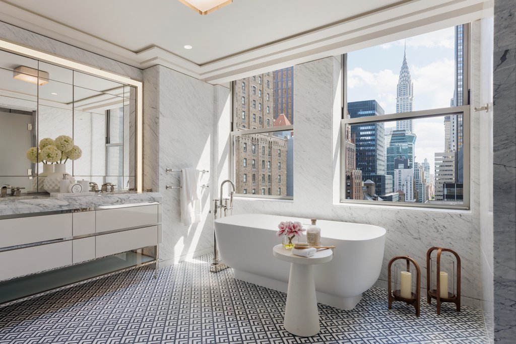 303 Park Avenue, Unit 2429 photo 6