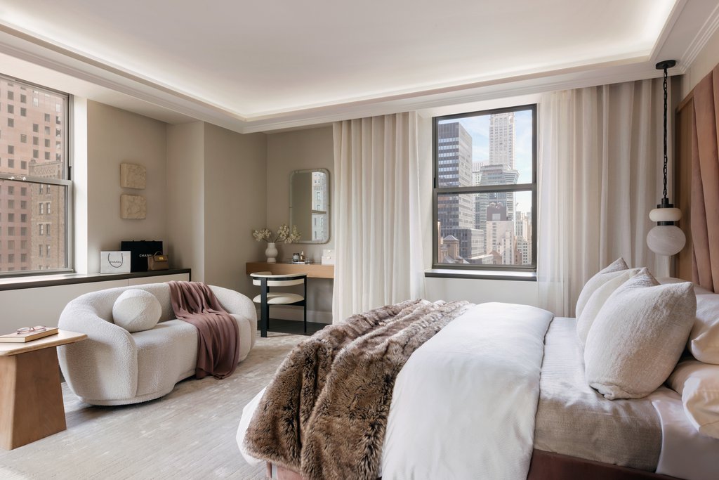 303 Park Avenue, Unit 2429 photo 7