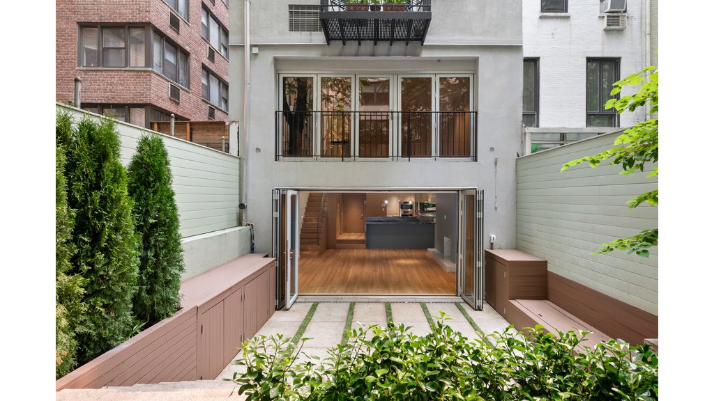 425 East 50th Street, Unit 1