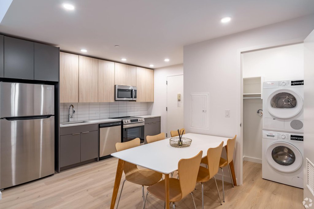 1440 Amsterdam Avenue, Unit 2108