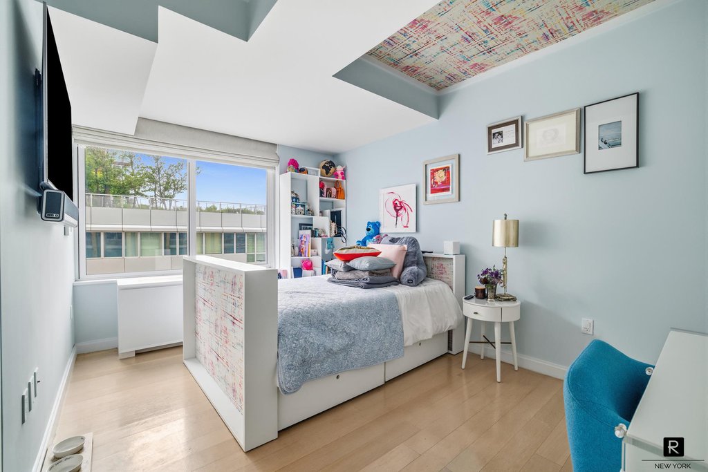 212 Warren Street, Unit 17C photo 11