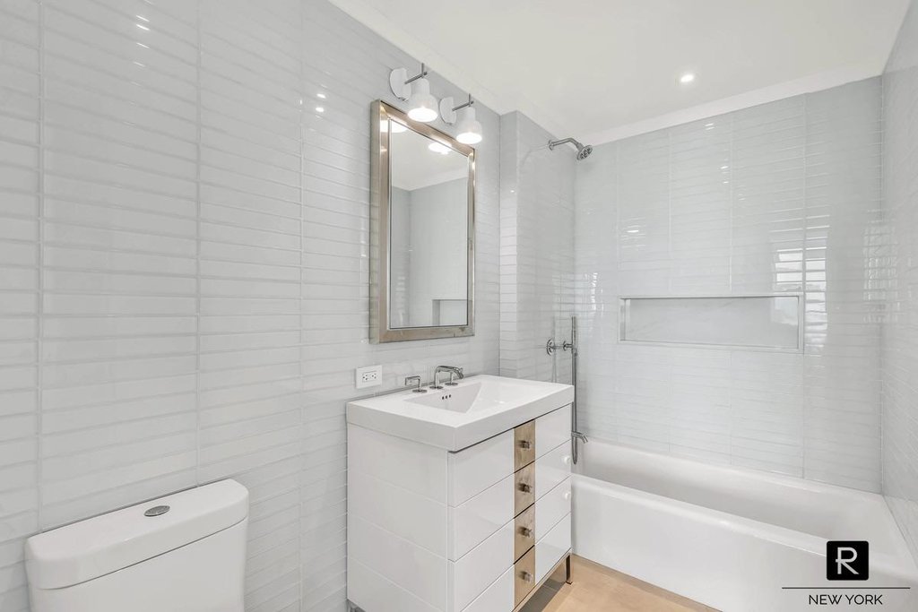 212 Warren Street, Unit 17C photo 12