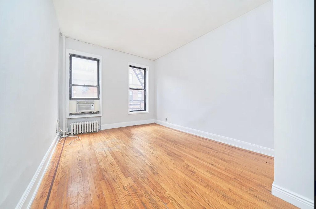 331 West 43rd Street, Unit 5A1 photo 2