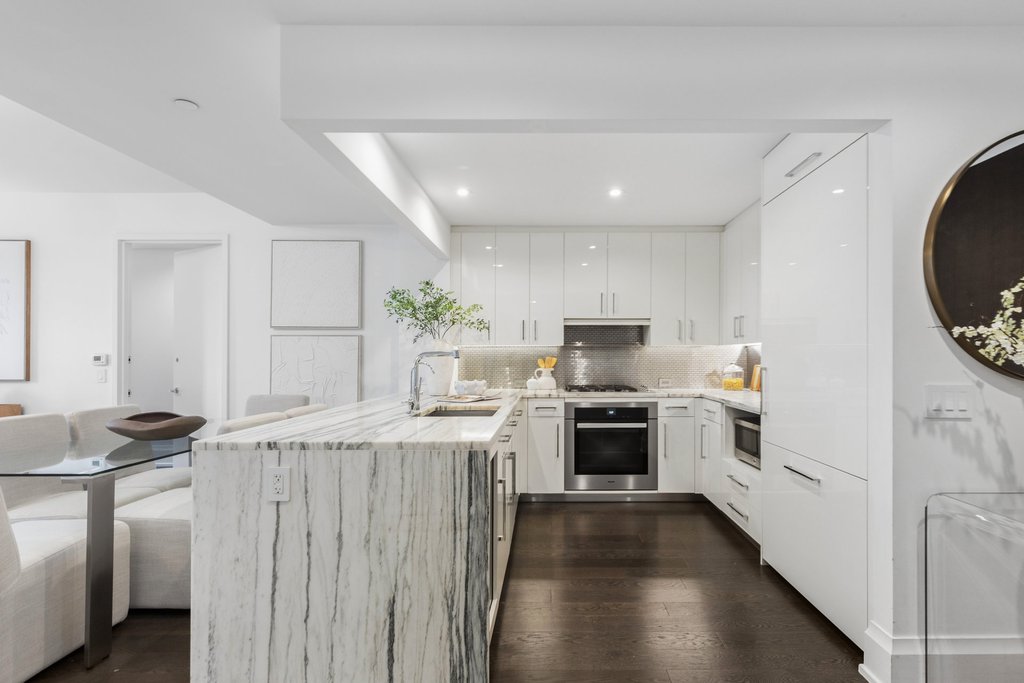 50 Riverside Boulevard, Unit 19C photo 13