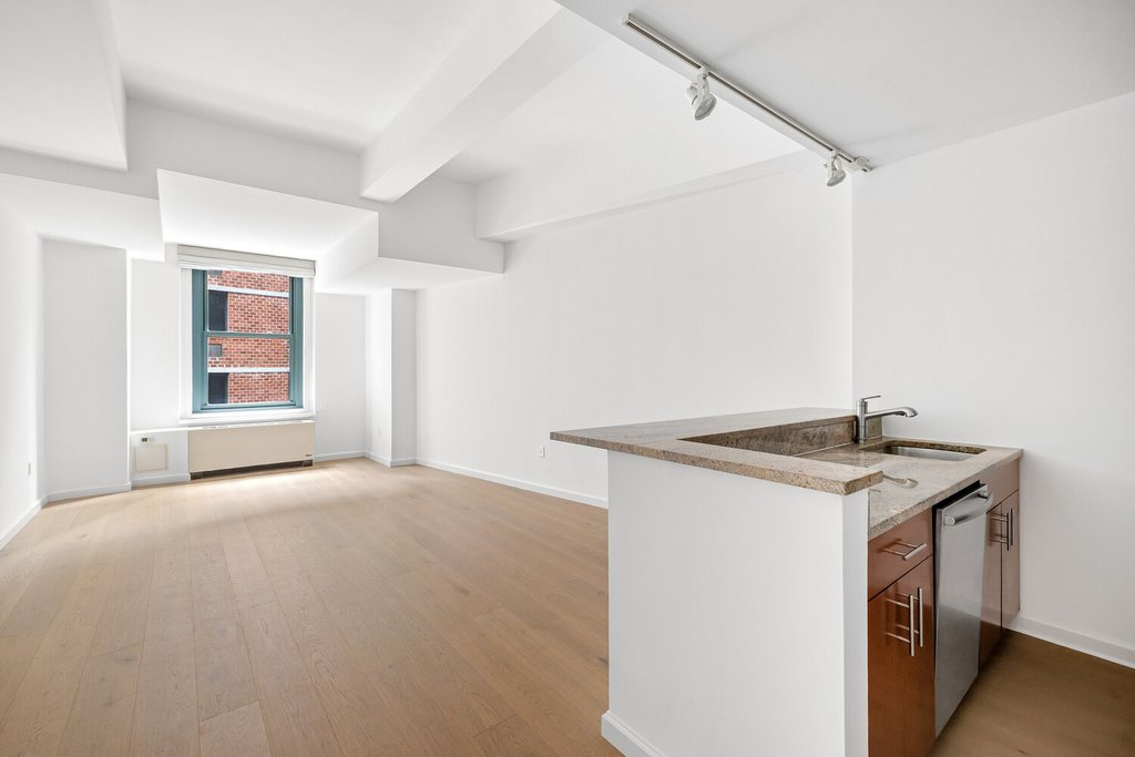 80 John Street, Unit 12A photo 6
