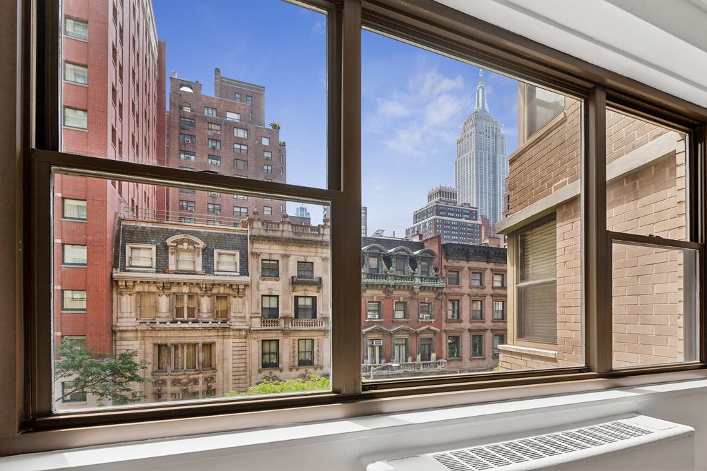 35 East 38th Street, Unit 5G photo 2