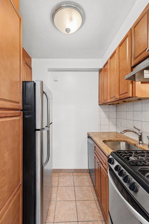 35 East 38th Street, Unit 5G photo 4