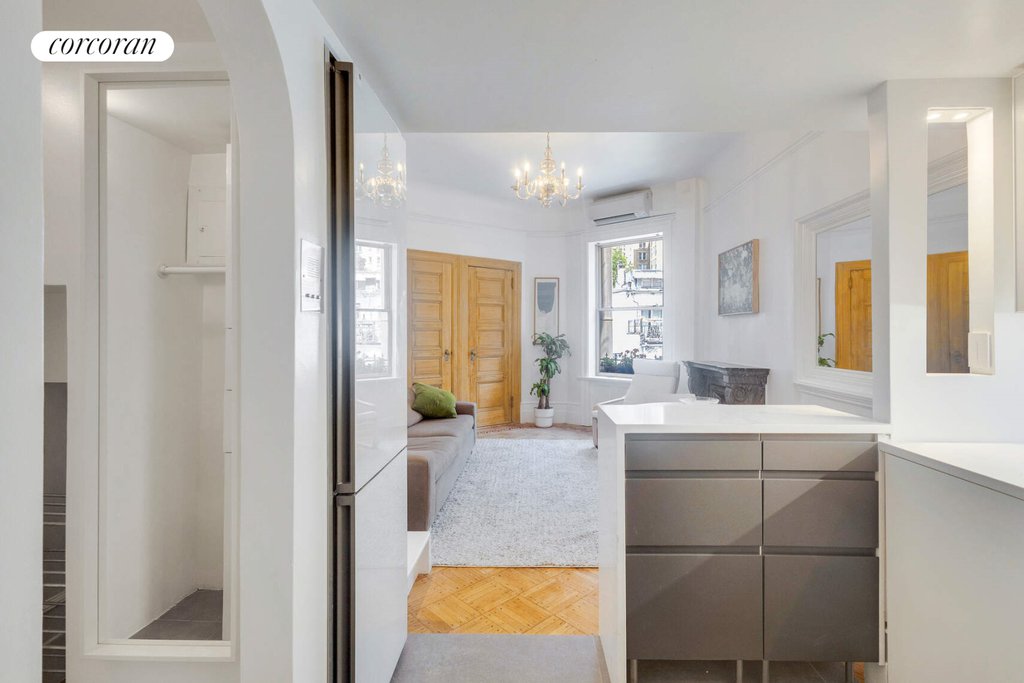 31 West 94th Street, Unit 3B photo 2
