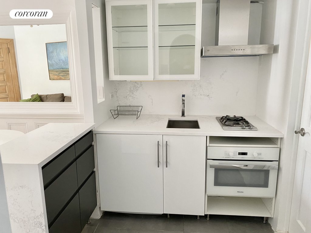 31 West 94th Street, Unit 3B photo 5