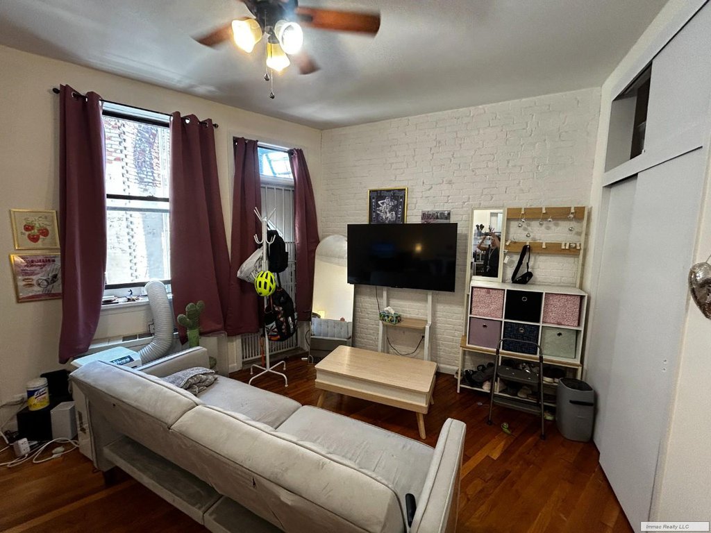 2020 Broadway, Unit 7A