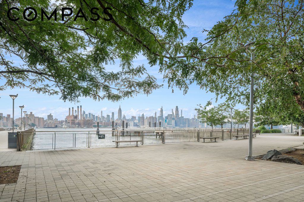 2 Northside Piers, Unit 3T photo 16