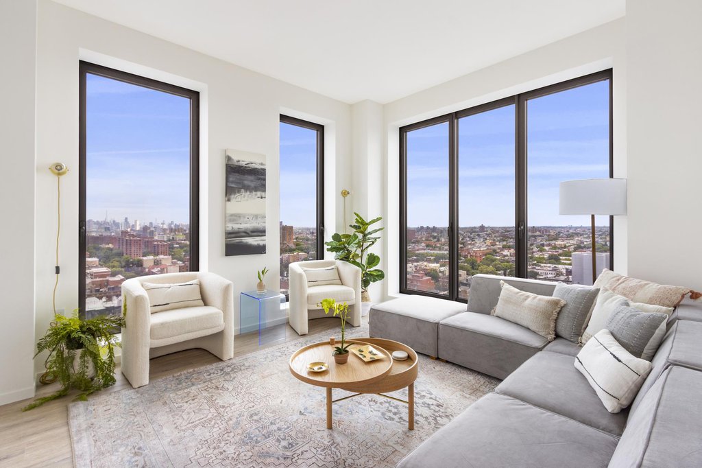 545 Vanderbilt Avenue, Unit 8C