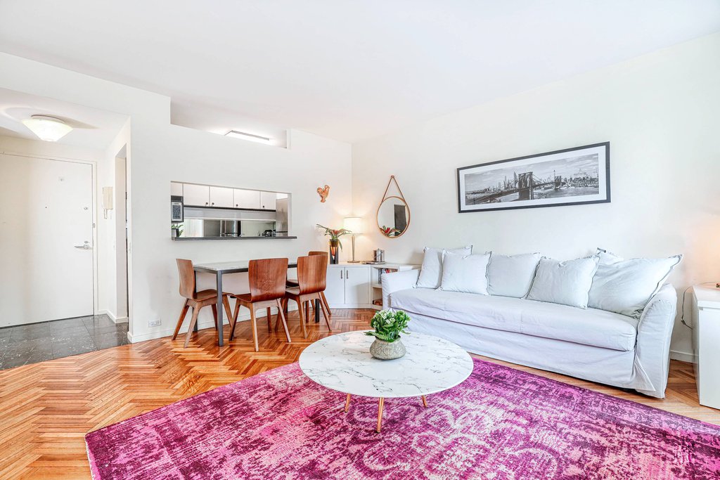 150 West 56th Street, Unit 3104 photo 2