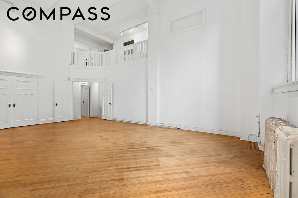 33 West 67th Street, Unit FE photo 4