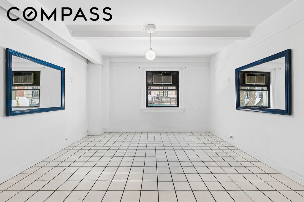 33 West 67th Street, Unit FE photo 6