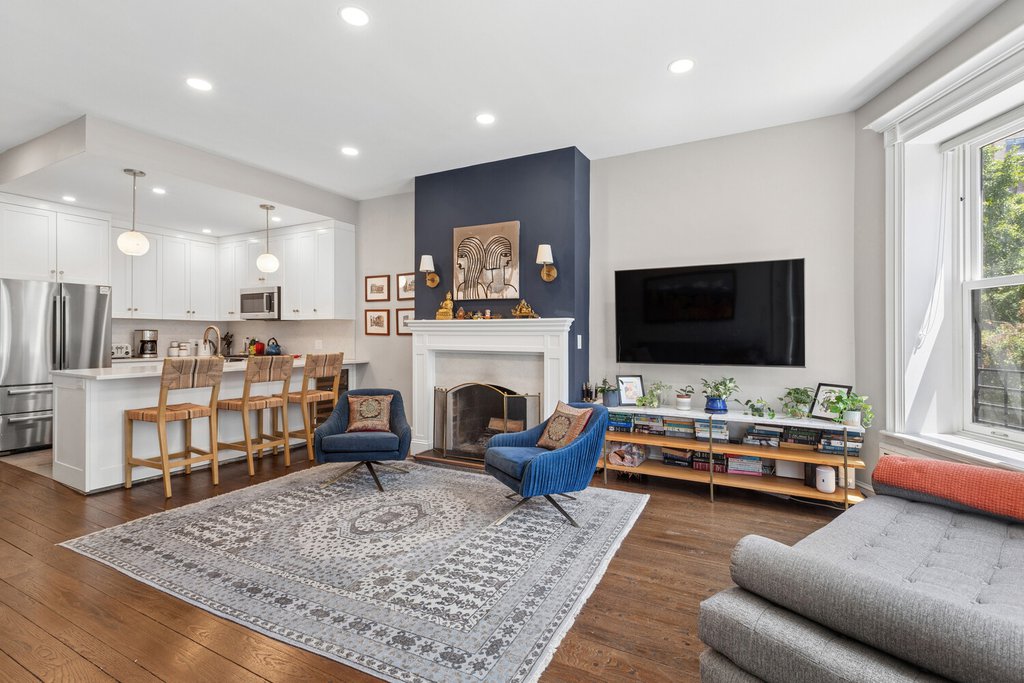 329 West 89th Street, Unit 3