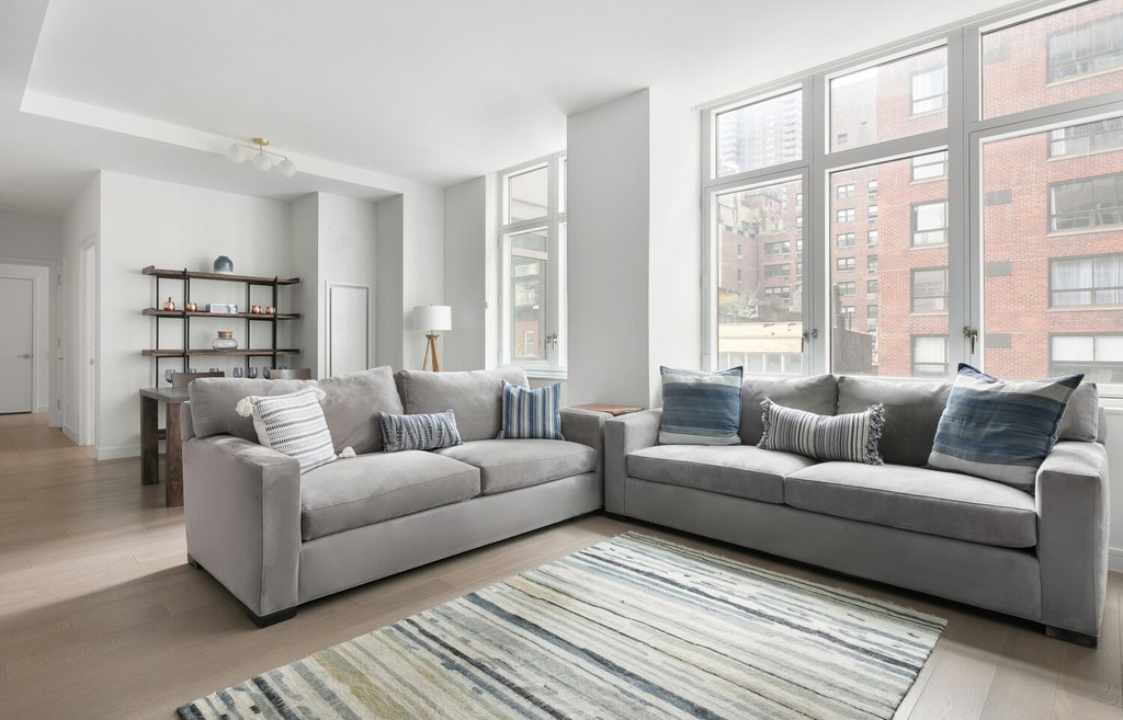 305 East 51st Street, Unit 5B