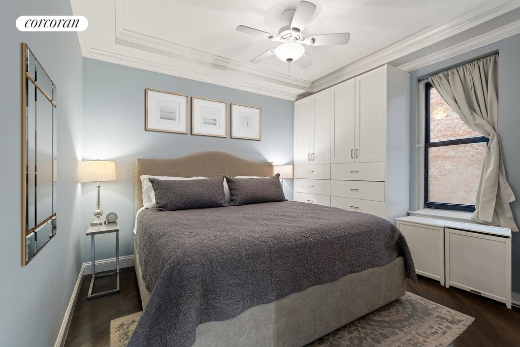 357 West 55th Street, Unit 2G photo 4