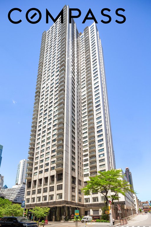 303 East 57th Street, Unit 20LA photo 15