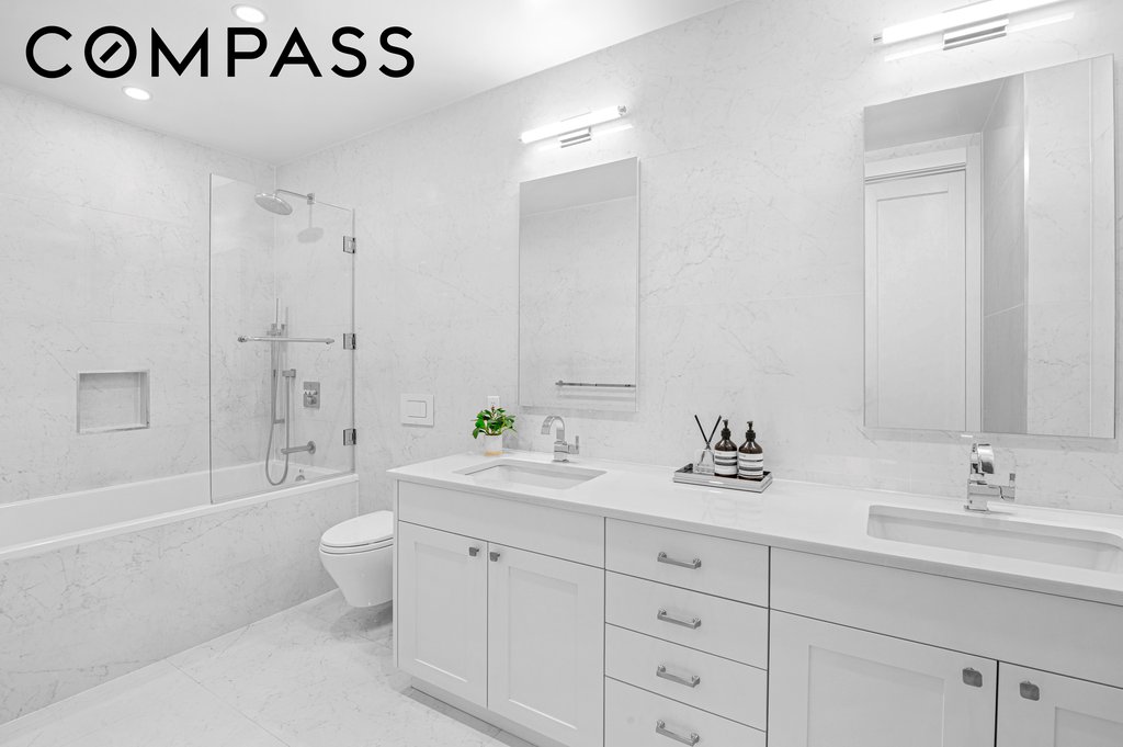 233 West 26th Street, Unit 7E photo 11