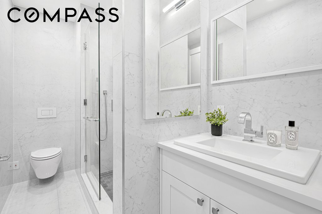 233 West 26th Street, Unit 7E photo 16