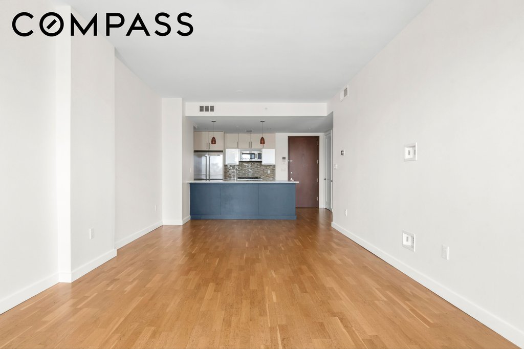 500 Fourth Avenue, Unit 8D photo 8