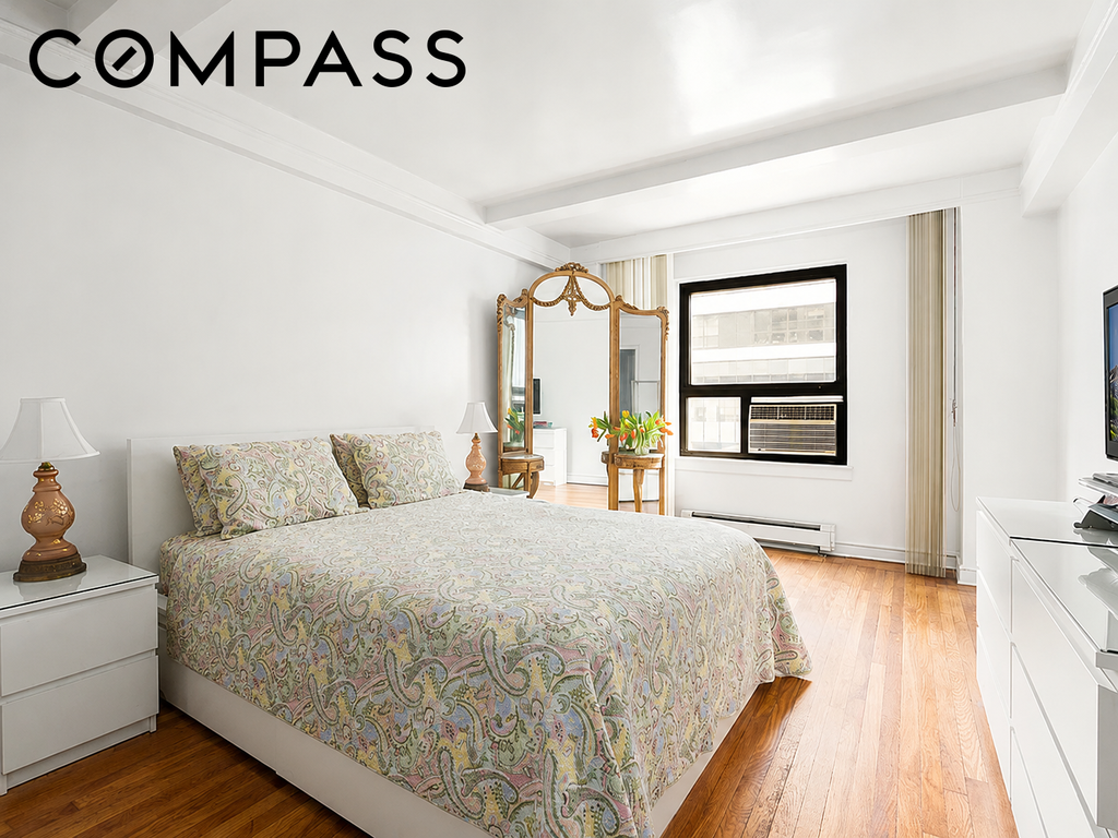 227 East 57th Street, Unit 3DEF photo 2
