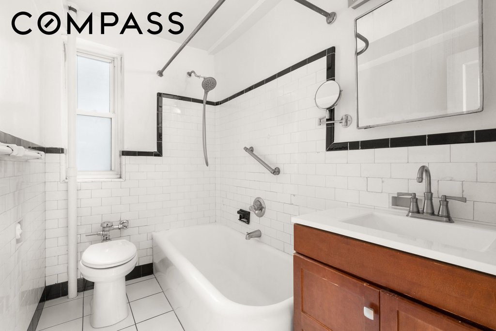 227 East 57th Street, Unit 3DEF photo 8